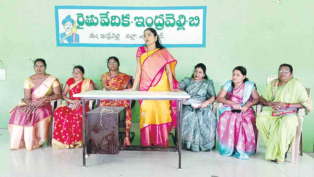 వ్యవసాయాన్ని విస్మరించిన కాంగ్రెస్‌