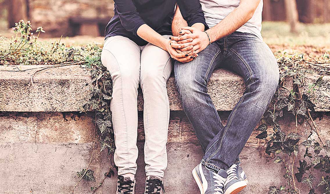 Internet effect |  14 ఏండ్లకే యుక్తవయసుకు చేరుకుంటున్న యువతీయువకులు.. యువతుల సమ్మతి వయసును 16కి తగ్గించండి: మధ్యప్రదేశ్‌ హైకోర్టు