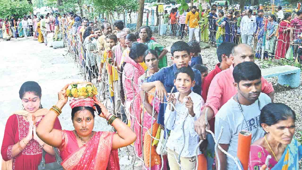 క్వారీ కోలాహలం