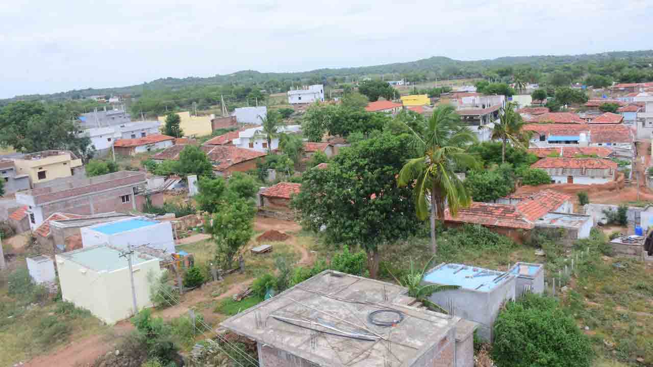 Vasalamarri |  దళిత బంధుతో దర్జాగా.. వాసాలమర్రిలో మారిన దళితుల జీవన చిత్రం