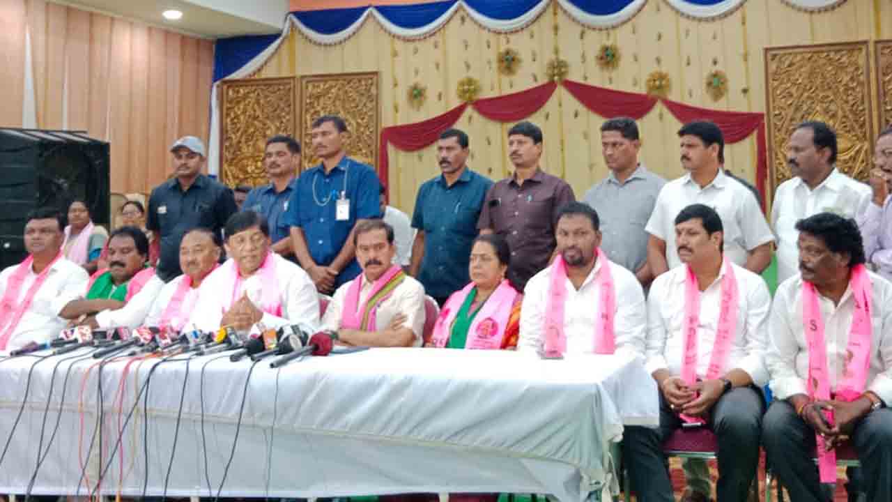 Boinapally Vinod Kumar | కాజీపేటలో కోచ్ ఫ్యాక్టరీ ఏర్పాటయ్యే వరకు పోరాటం : బోయినపల్లి వినోద్ కుమార్