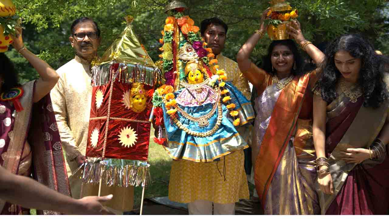 Bonalu | బోనమెత్తిన న్యూయార్క్ ..వెల్లువెత్తిన తెలంగాణ సంస్కృతి, సంబరాలు