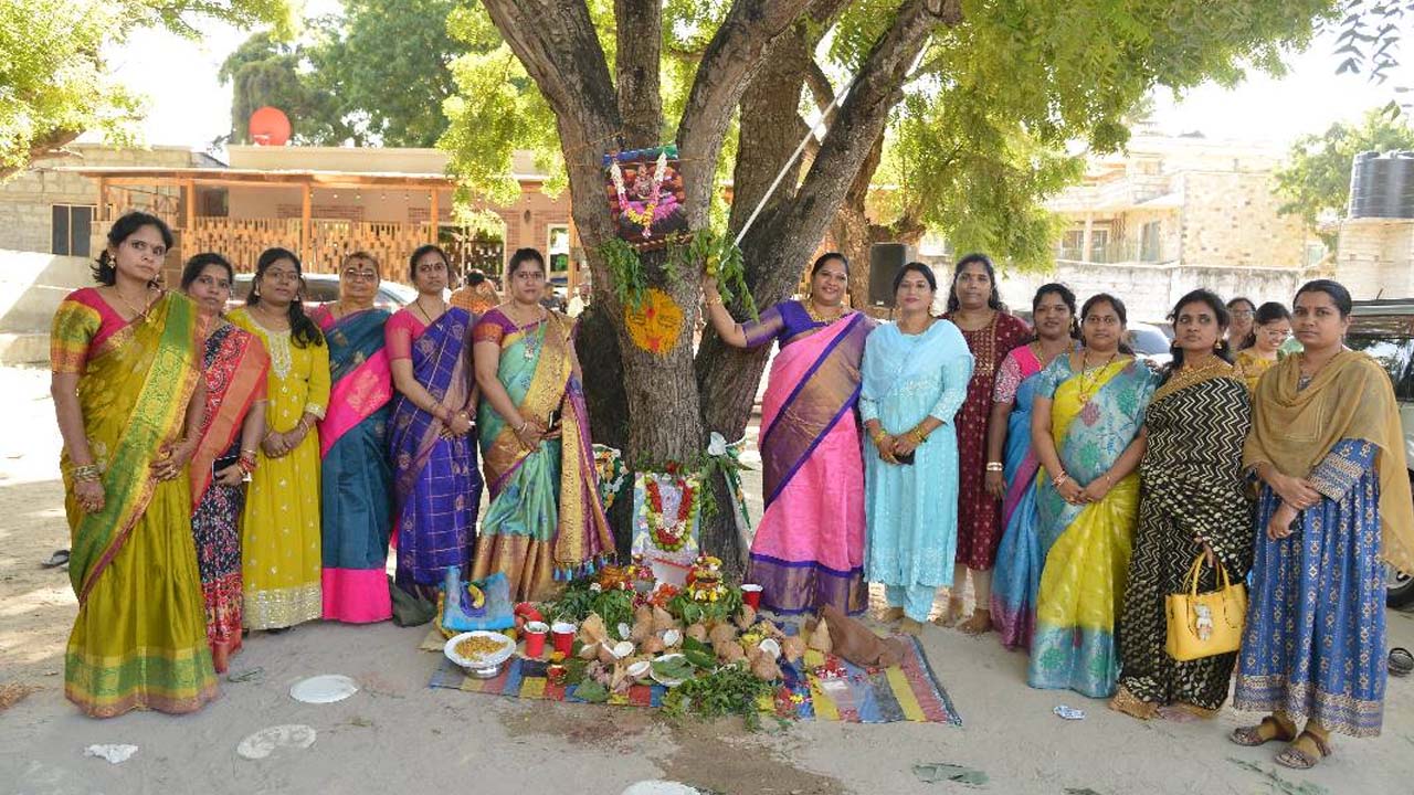 Bonalu Festival | టాంజానియాలో ఘనంగా బోనాల పండుగ