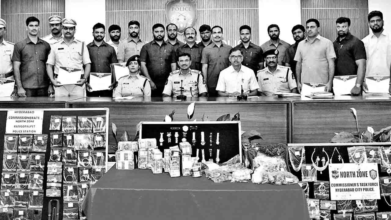 నేపాలీ గ్యాంగ్‌ అరెస్ట్‌