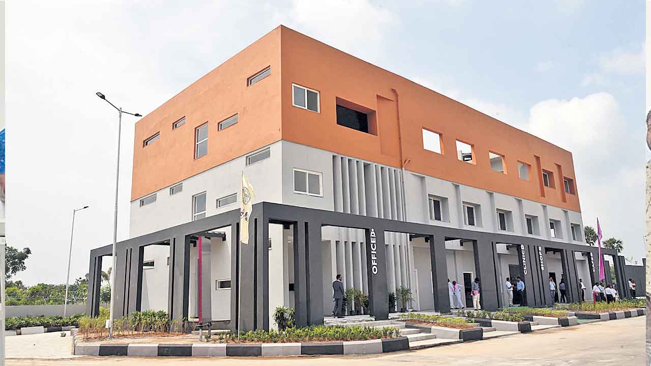 గ్రేటర్‌ హైదరాబాద్‌లో గత తొమ్మిదేండ్ల ప్రస్థానంలో ఆవిష్కృతమైన ప్రధాన ఘట్టాలు