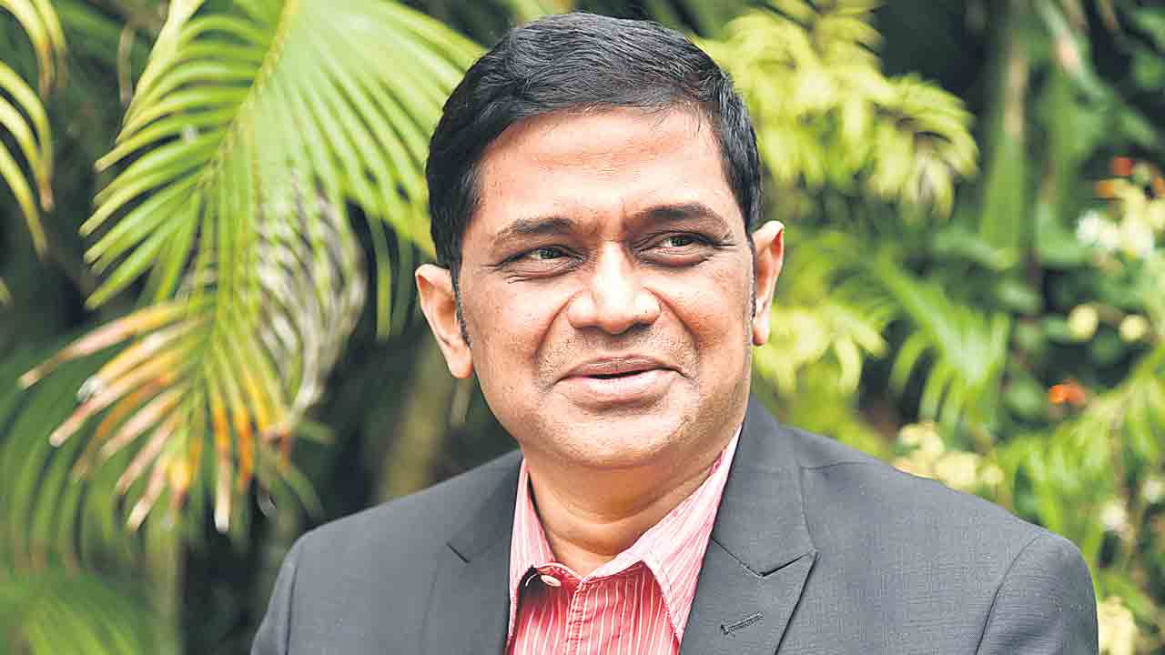 పోలీస్‌ ఉద్యోగాలకు అర్హులు 97,175 మంది