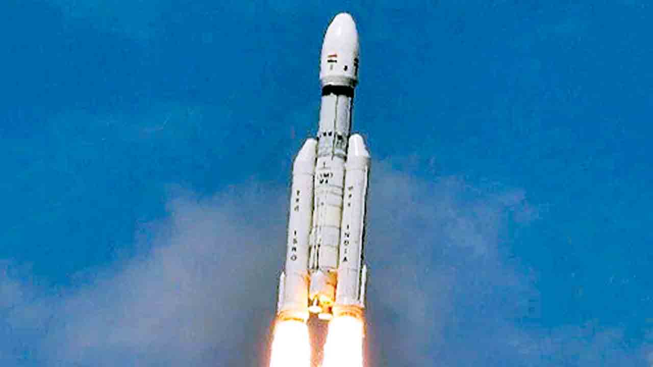 Chandrayaan-3 | చివరి భూకక్ష్య లోకి చంద్రయాన్‌-3