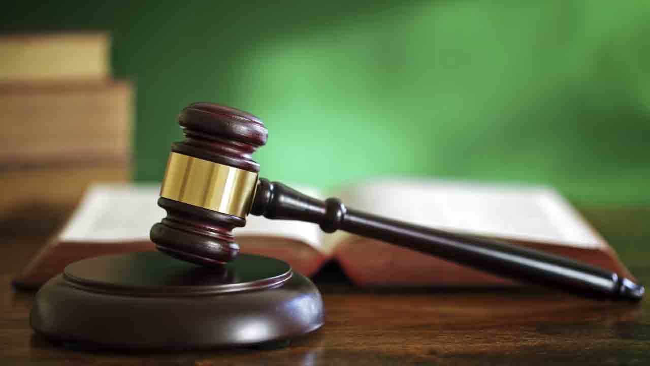 4 వారాల్లోగా వినియోగదారుల కమిషన్‌ అధ్యక్షుడి నియామకం