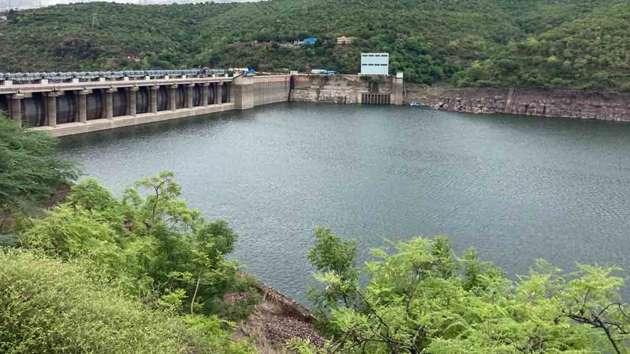 Srisailam | శ్రీశైలం డ్యాం నిల్వ 808 అడుగులు