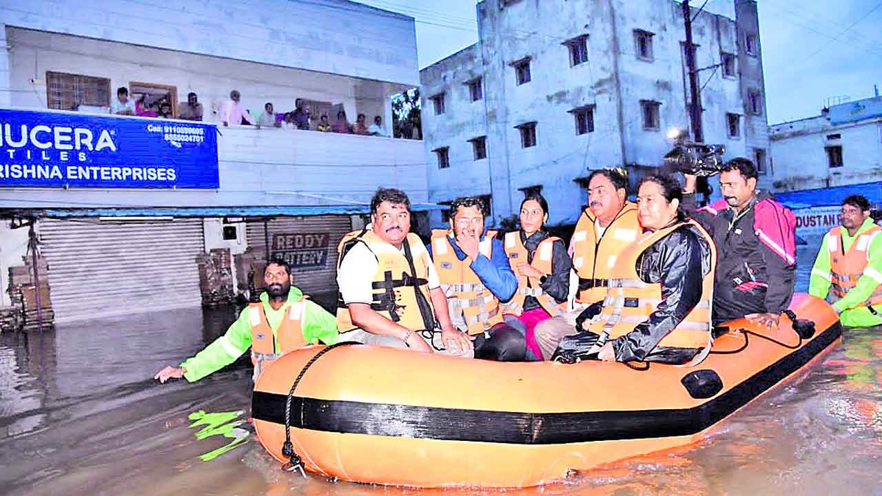 ఆందోళన వద్దు.. ఆదుకుంటాం