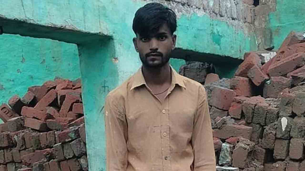 GST Notices | నిరుద్యోగ కూలీకి ఐటీ నోటీసులు.. అతడి రెండు కంపెనీలు జీఎస్టీ ఎగ్గొట్టినట్లు ఆరోపణలు