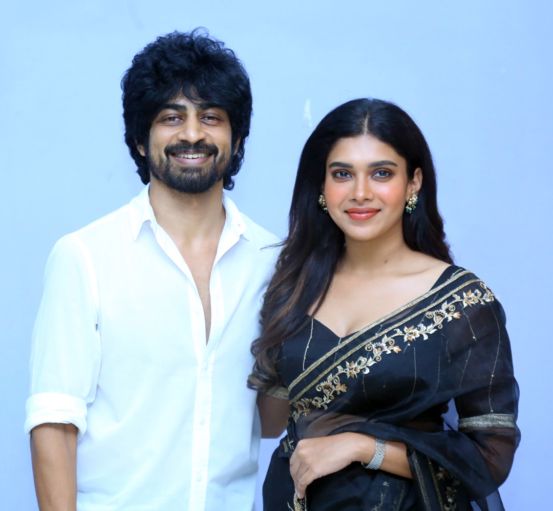 Dushara Vijayan At Blood & Chocolate Movie Trailer Launch
