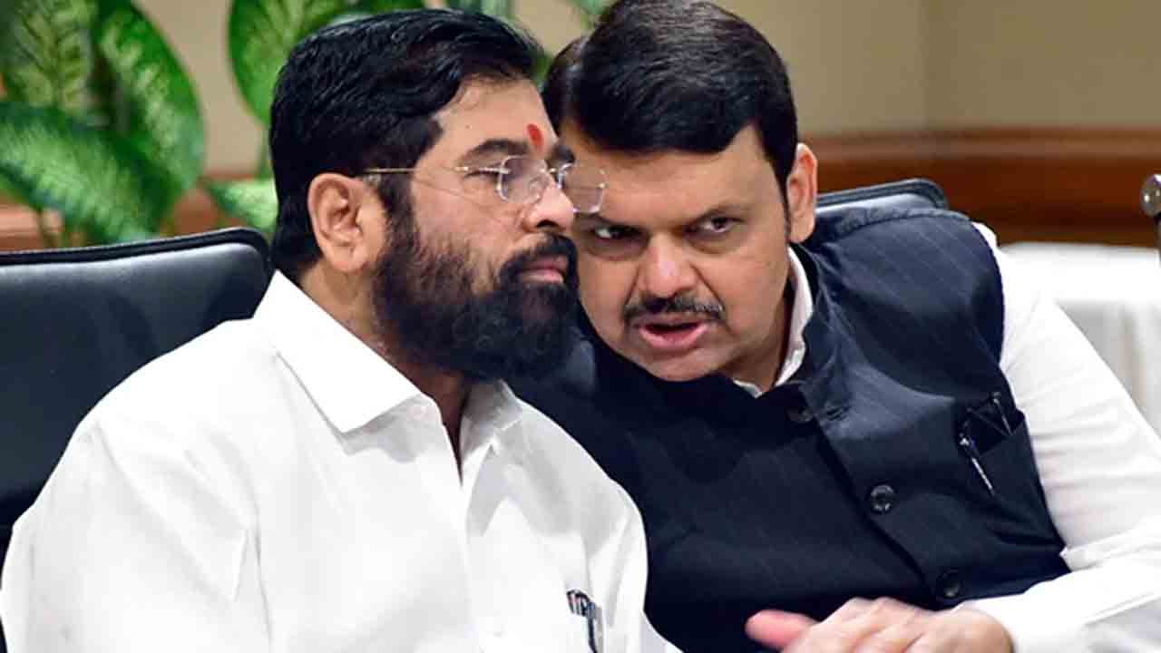Maharashtra Politics | అర్ధరాత్రి వేళ షిండే, ఫడ్నవీస్‌ భేటీ.. అజిత్‌ పవార్‌ వర్గం ప్రభుత్వంలో చేరికపై మంతనాలు