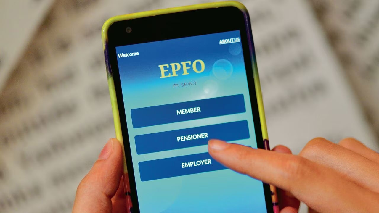 Higher pension | అధిక పింఛన్‌ దరఖాస్తుకు రేపటితో ముగియనున్న గడువు