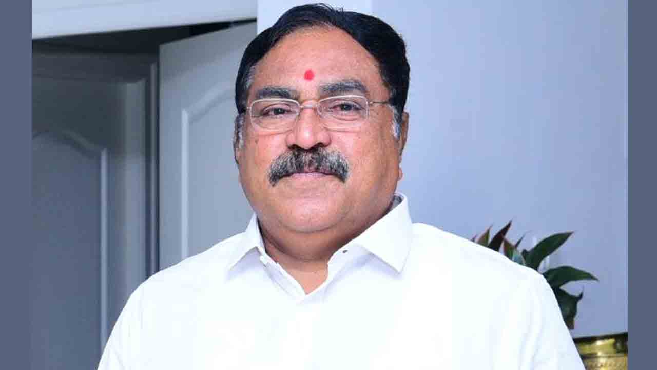 పంచాయతీ కార్మికులూ సమ్మె వీడండి!