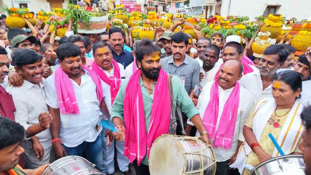 కాంగ్రెస్‌, బీజేపీతోనే వినాశనం