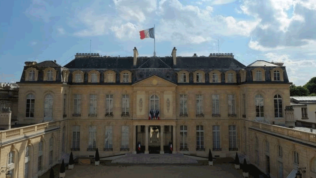 French | ఫ్రాన్స్ అధ్యక్ష భవనానికి తెగిన వేలితో పార్శిల్.. !