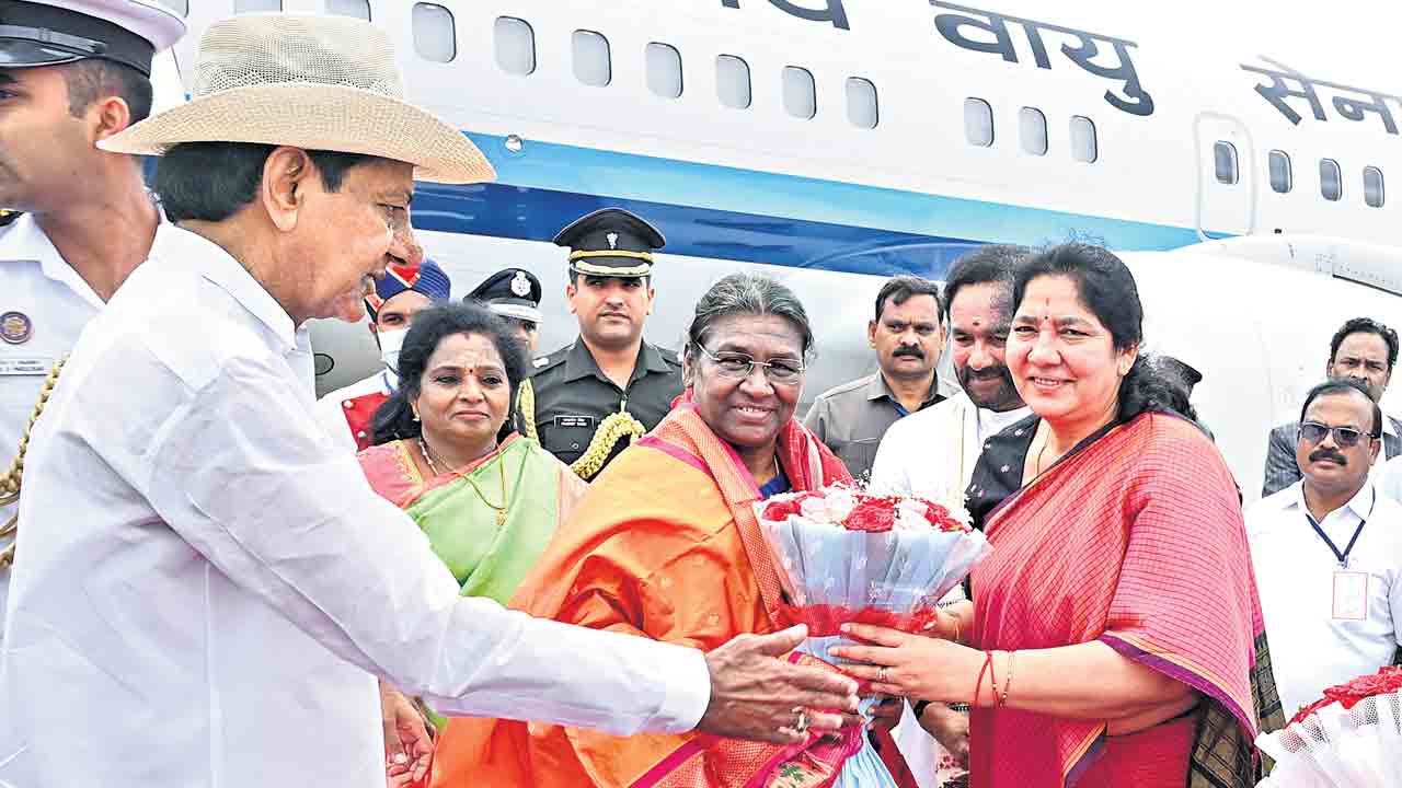 విప్లవ జ్యోతి అల్లూరి జయంతి కార్యక్రమంలో రాష్ట్రపతి ద్రౌపది ముర్ము