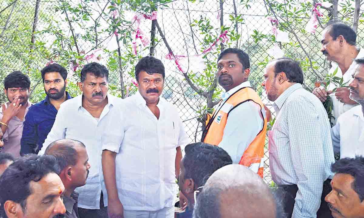 నాలా ఆక్రమణలపై కఠినంగా వ్యవహరిస్తాం