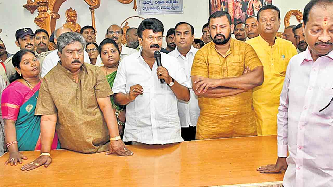 సంస్కృతిని చాటి చెప్పేలా పండుగలు