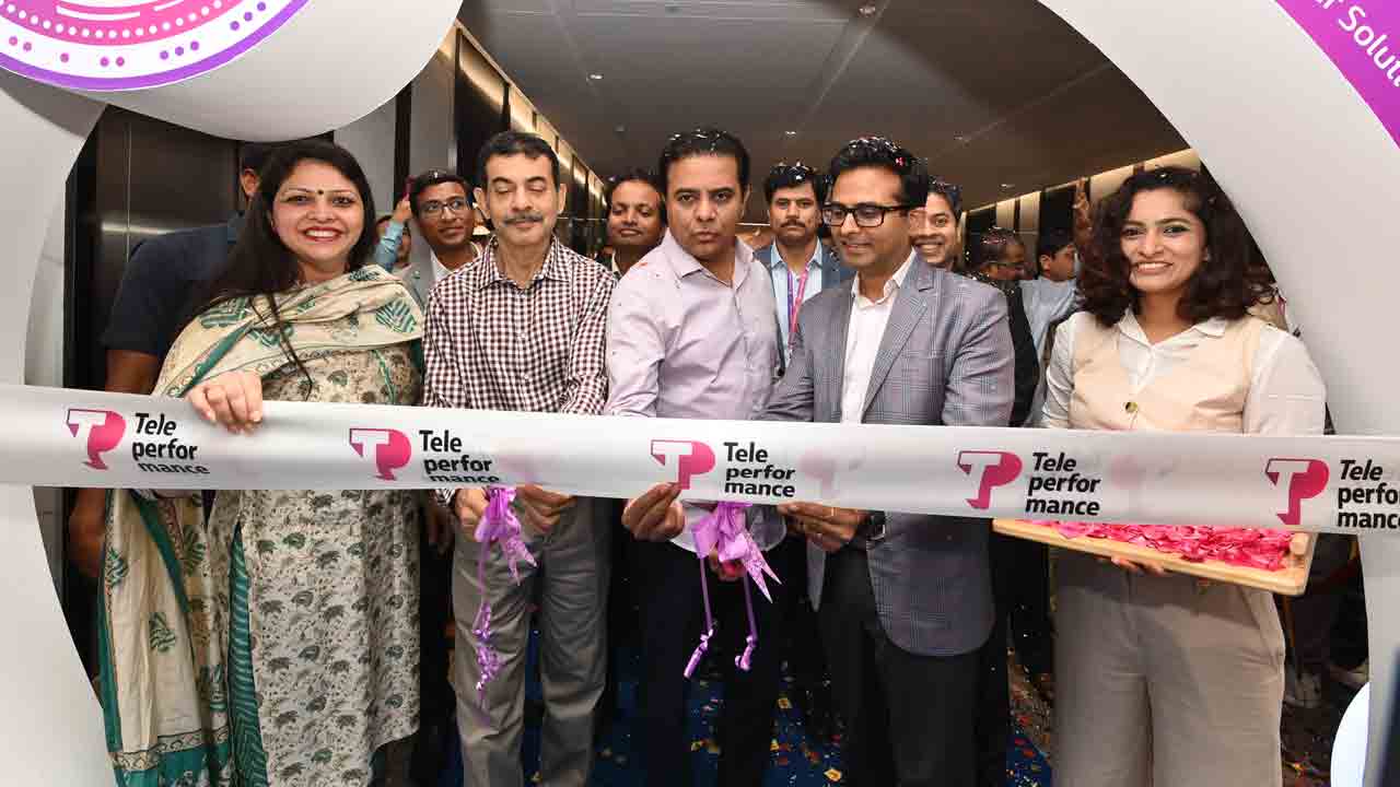 KCR అంటే.. కీప్‌ సిటీ రన్నింగ్‌.. : కేటీఆర్‌