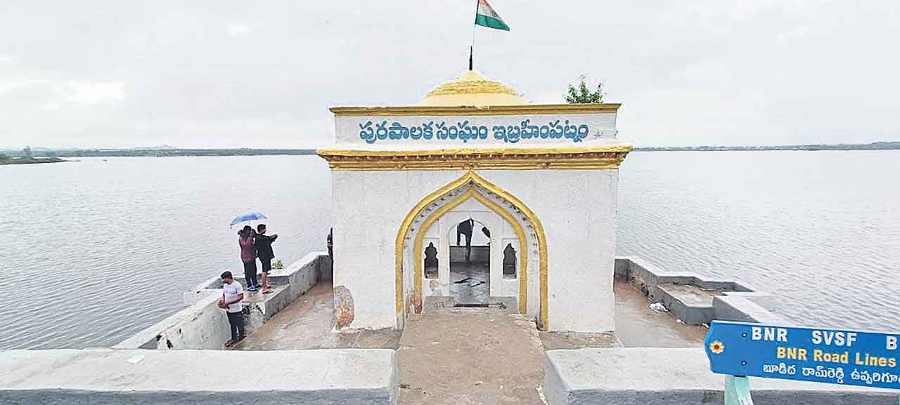 అద్భుతంగా.. ఆహ్లాదకరంగా..