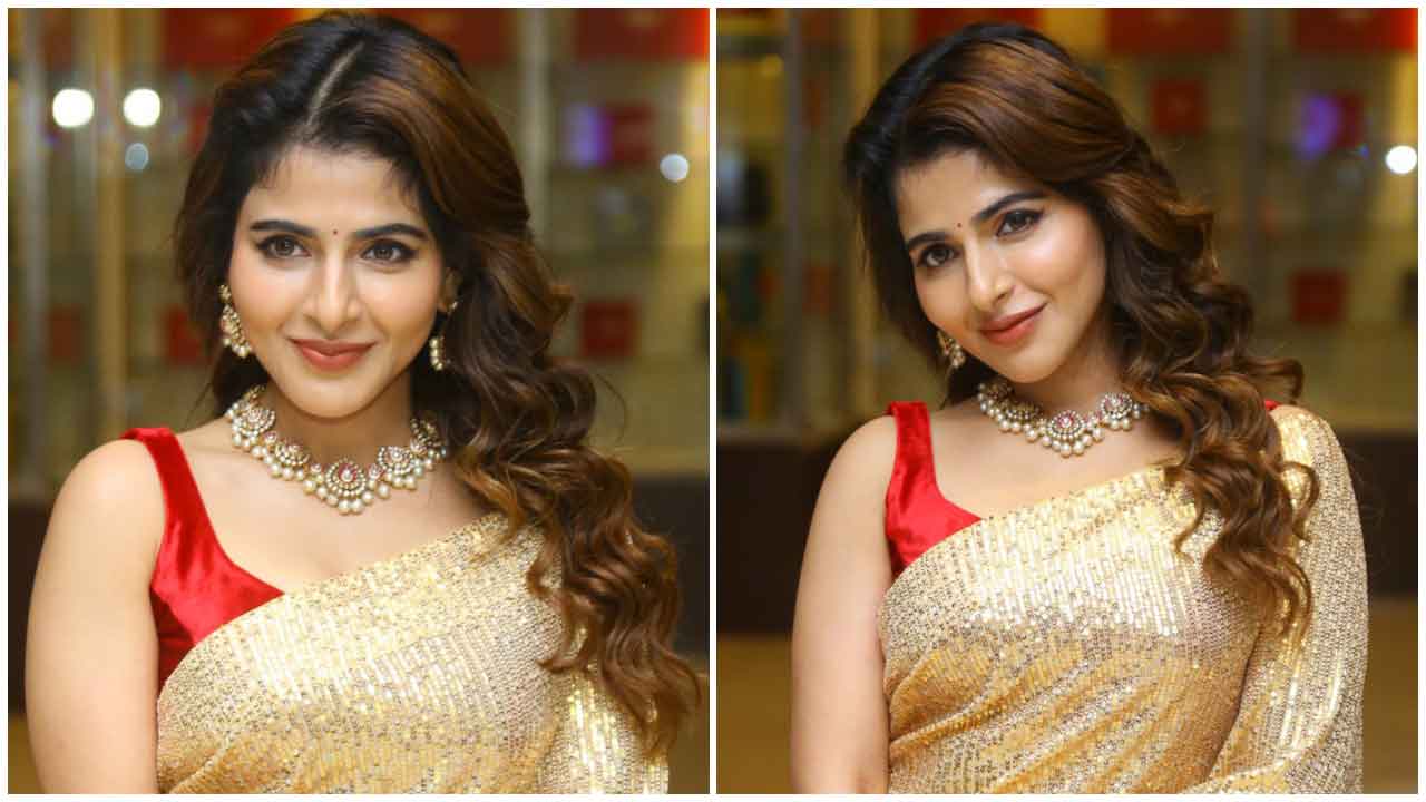 Iswarya Menon | చీరకట్టులో ఐశ్వర్యా మీనన్ అందచందాలు అదరహో..