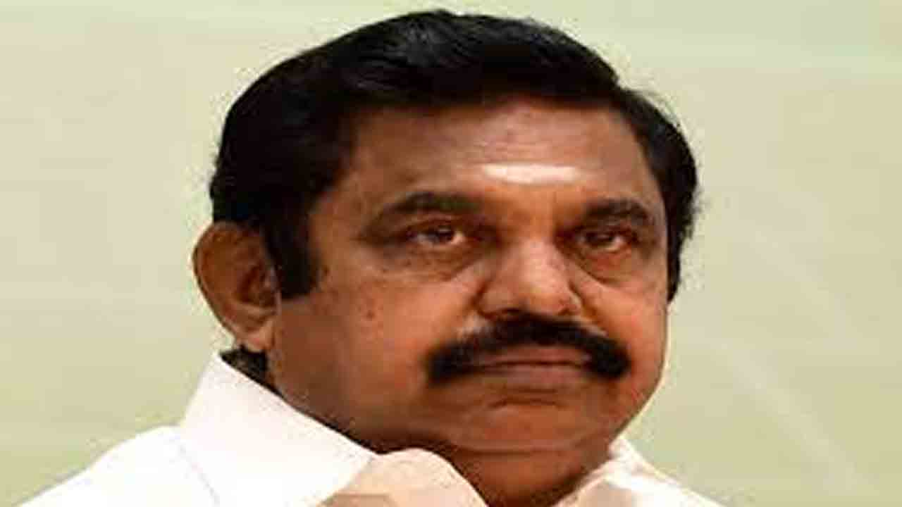 యూసీసీపై కేంద్రానికి ఝలక్‌