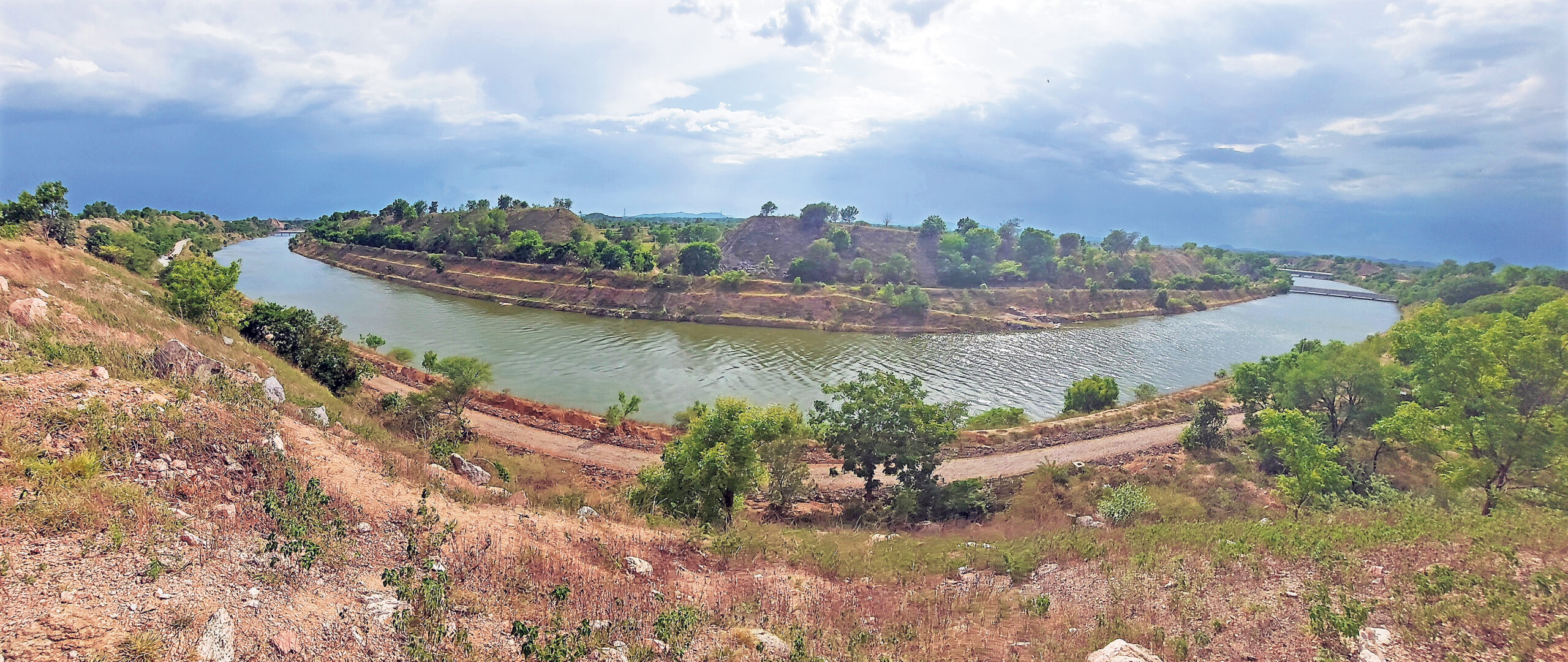 ఎస్సారెస్పీ చివరి ఆయకట్టు వరకు వానకాలం పంటకు సాగునీరు ఇవ్వడమే లక్ష్యంగా కాళేశ్వరం ఎత్తిపోతల (Kaleshwaram Lift Irrigation Project)ను అధికారులు నడిపిస్తున్నారు. 