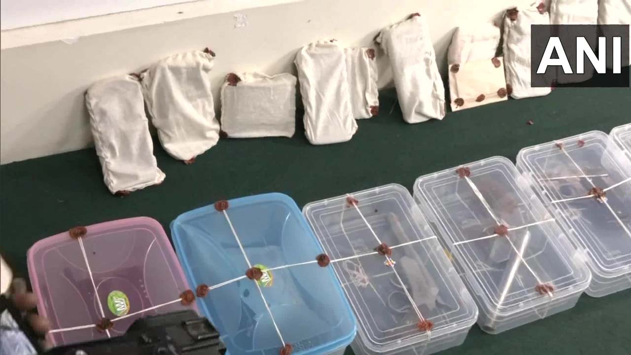 Terrorists Arrest | బెంగళూరులో భారీ పేలుళ్లకు ఉగ్రవాదుల కుట్ర..! భగ్నం చేసిన సీసీబీ..! భారీగా ఆయుధాలు స్వాధీనం..!