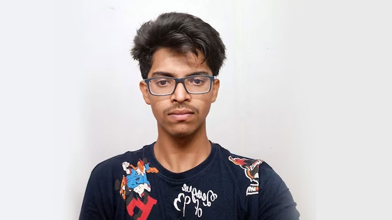 Karthik | ఐఐటీ హైదరాబాద్‌ విద్యార్థి కార్తీక్‌ మిస్సింగ్‌.. సముద్రంలో దూకి ఆత్మహత్య