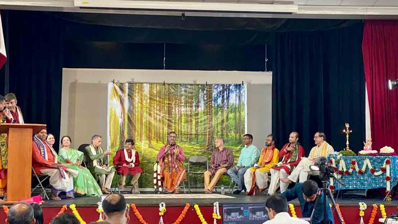 Astavadhanam | యూకేటీబీఏ ఆధ్వర్యంలో `లండన్లో అష్టావధానం`