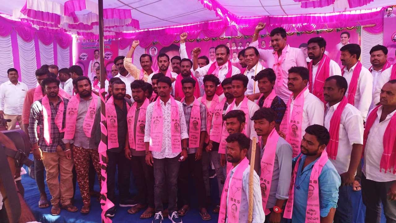 ప్రతిపక్షాలకు డిపాజిట్లు గల్లంతు