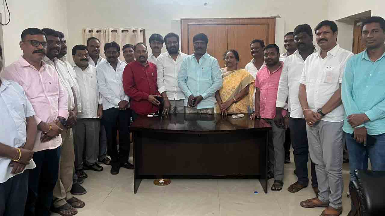 బీఆర్ఎస్ నేతల ఐక్యతను.. దెబ్బతీసే కుట్ర