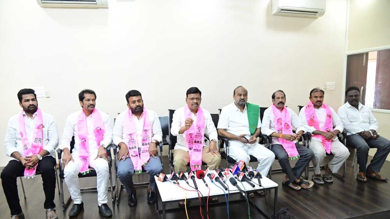 కాంగ్రెస్‌ సభ అట్టర్‌ ఫ్లాప్‌