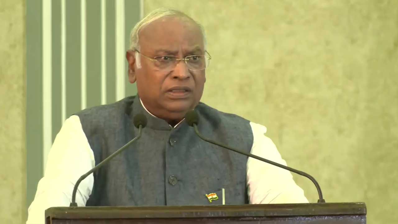 Opposition 3rd meeting | ముంబైలో ప్రతిపక్షాల మూడో సమావేశం.. త్వరలో తేదీ వెల్లడి: మల్లికార్జున్‌ ఖర్గే