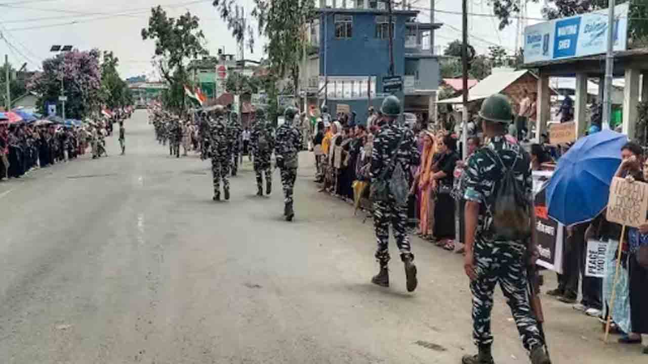 మణిపూర్‌లో కొనసాగుతున్న హింస