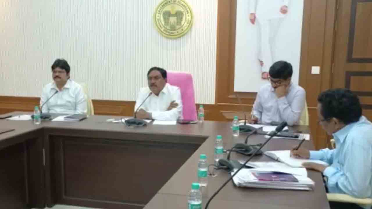 Minister Errabelli | నూతన గ్రామ పంచాయతీ భవనాల నిర్మాణాలు పూర్తి చేయాలి : మంత్రి ఎర్రబెల్లి