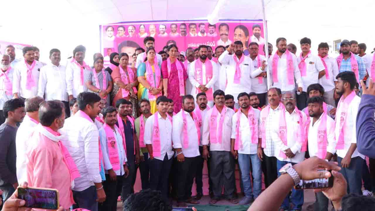 Minister Sabitha Indrareddy | మహేశ్వరం నియోజకవర్గంలో బీజేపీకి షాక్‌.. బీఆర్‌ఎస్‌లో చేరిన ముఖ్య నేత