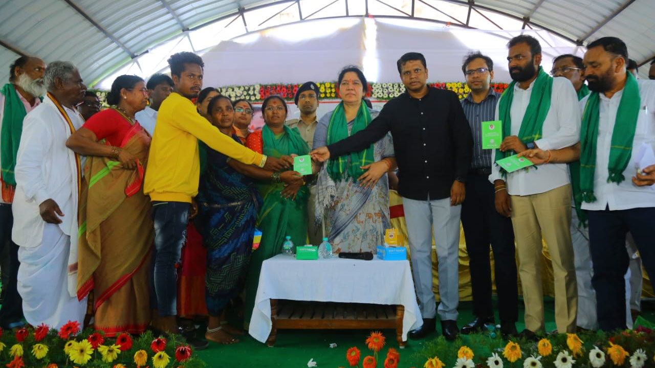 Minister Satyavathi | 75 ఏళ్లలో సాధ్యం కానిది.. సీఎం కేసీఆర్‌ ఒక్క రోజులోనే చేసి చూపించారు: మంత్రి సత్యవతి