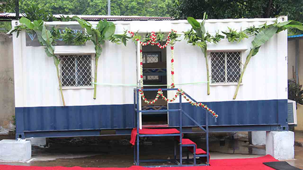 Mobile containers |  తిరుమలలో భక్తుల బసకు మొబైల్ కంటైనర్లు ప్రారంభం