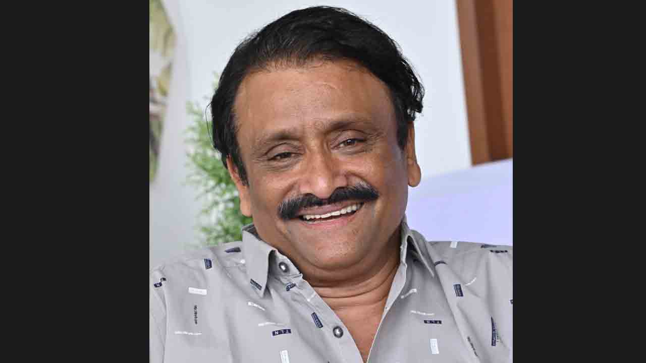 సర్కిల్‌ ఎమోషనల్‌ థ్రిల్లర్‌గా అలరిస్తుంది