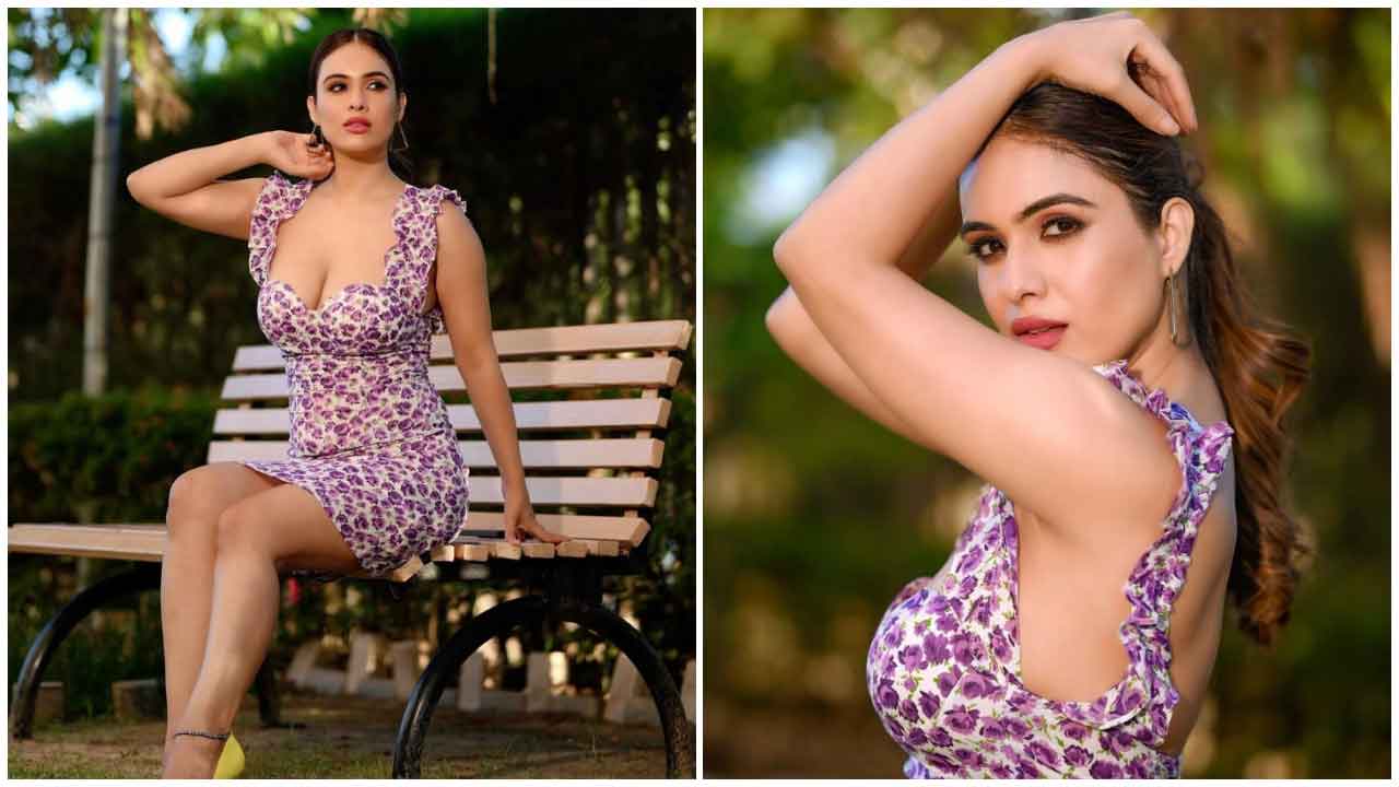 Neha Malik | మినీ స్కర్ట్స్‌లో వయ్యారాలు ఒలకబోస్తున్న నేహా మాలిక్..