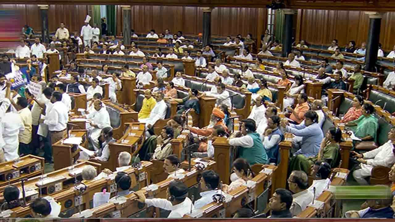 అవిశ్వాసానికి అనుమతి