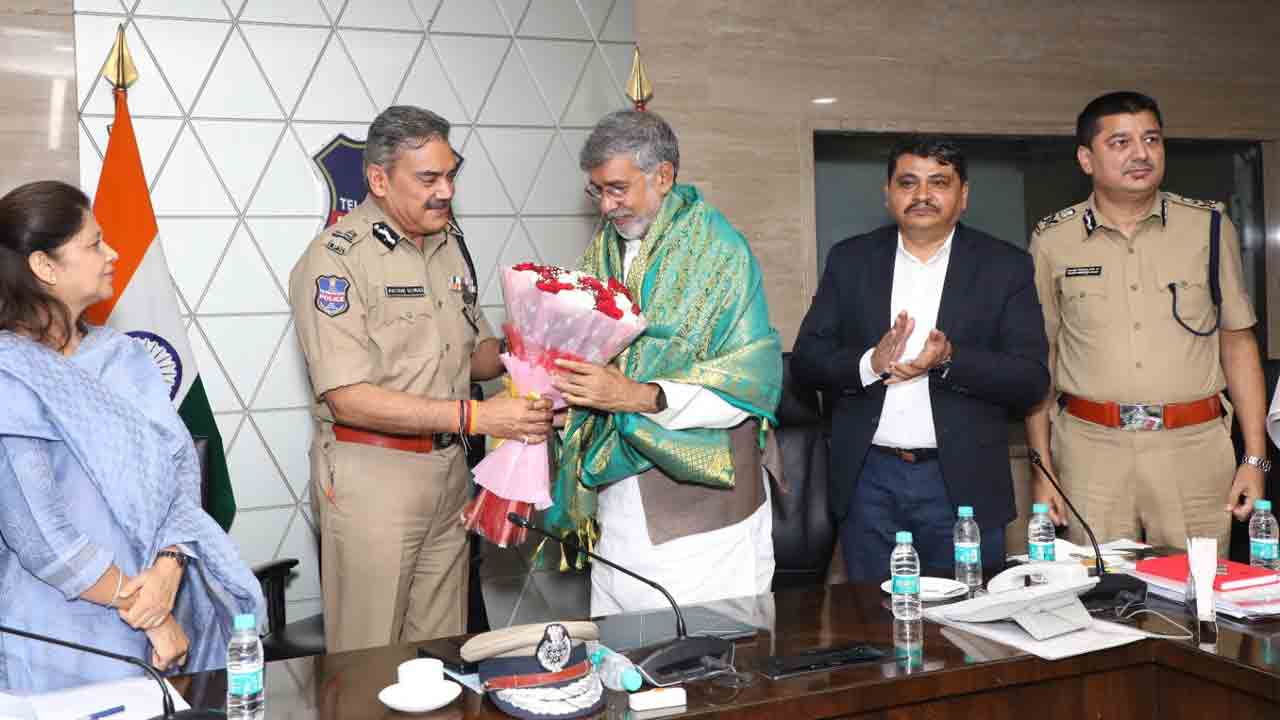 Satyarthi Kailash | మహిళలు, పిల్లల పరిరక్షణలో తెలంగాణ దేశంలోనే ఆదర్శనీయం : నోబెల్ అవార్డు గ్రహీత సత్యార్థి కైలాష్