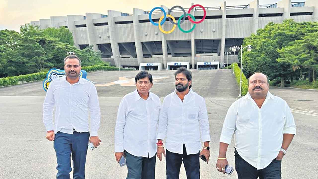 అంతర్జాతీయ స్టేడియాల పరిశీలన