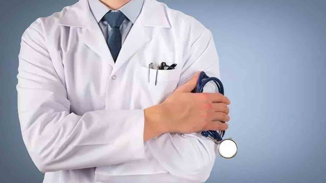 డాక్టర్ల రిజిస్ట్రేషన్‌ గడువు పొడిగింపు