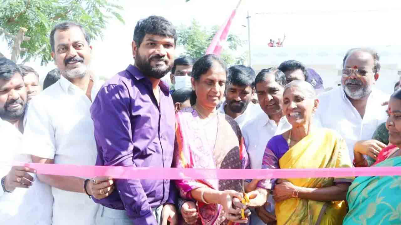 Gift A Smile | అమెరికాలో నివ‌సిస్తున్నా ఆలోచనలన్నీ తెలంగాణ చుట్టే.. పేద విద్యార్థులకు చేయూతగా పొట్టి శ్రీనివాస్‌