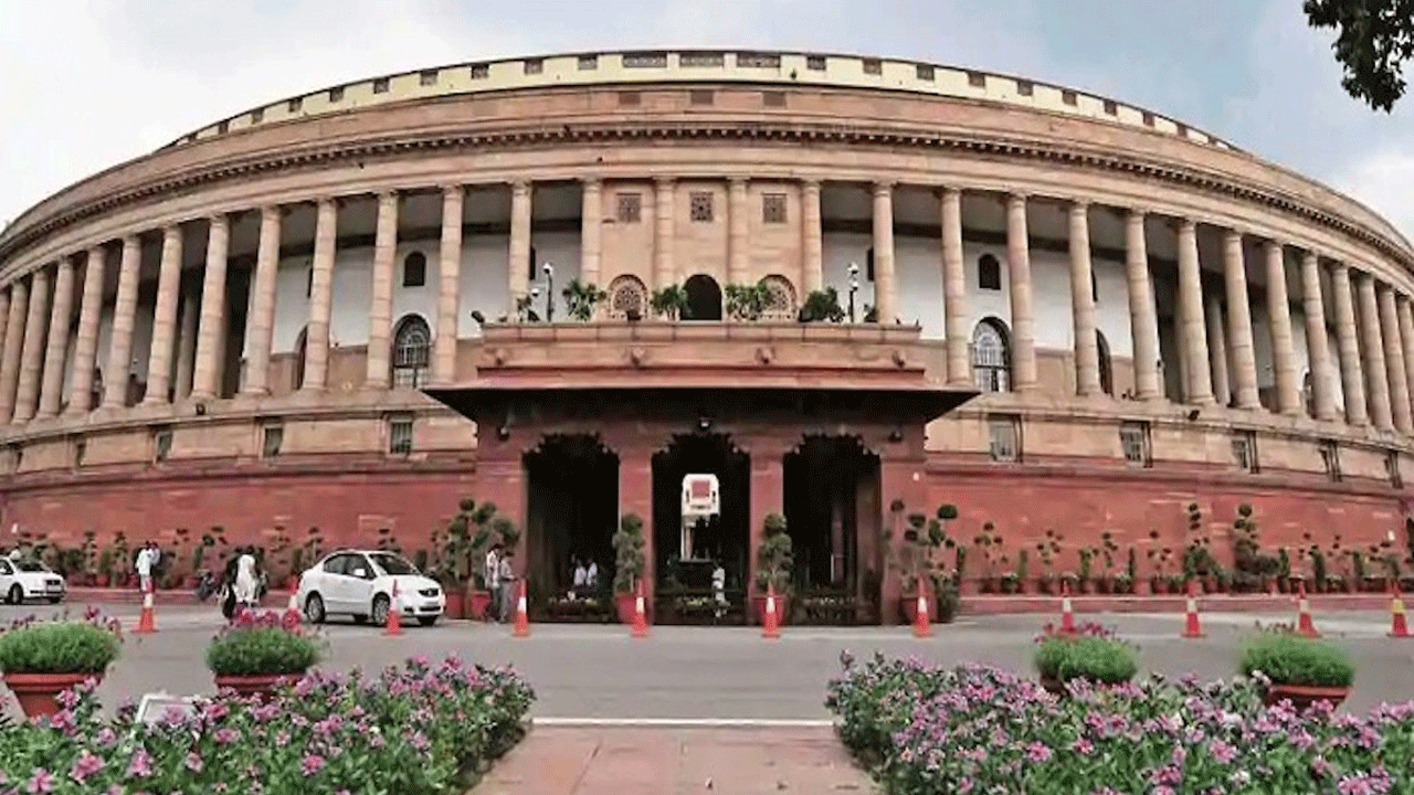 Parliament Monsoon Session | లోక్ సభ మధ్యాహ్నానికి వాయిదా
