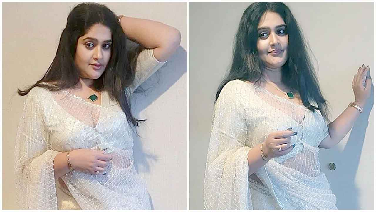 Priya Artist | తెల్ల‌చీర‌లో క‌వ్విస్తున్న ప్రియ..